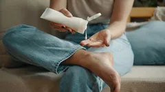 足の嫌な臭いを消す方法：簡単なアドバイスと家庭での対処法