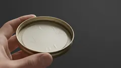 プラスチック製の円盤が瓶のフタの内側に付いている理由、知ってる?