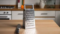 キッチン用おろし器の切れ味を自宅で復活させる簡単な3つの方法