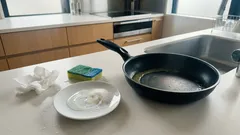 砂糖×台所用洗剤で油汚れが落ちやすくなる？仕組み・作り方と使い分けの注意点