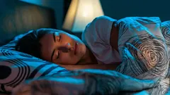 「8時間の睡眠ルール」は神話か：研究は何を示しているのか